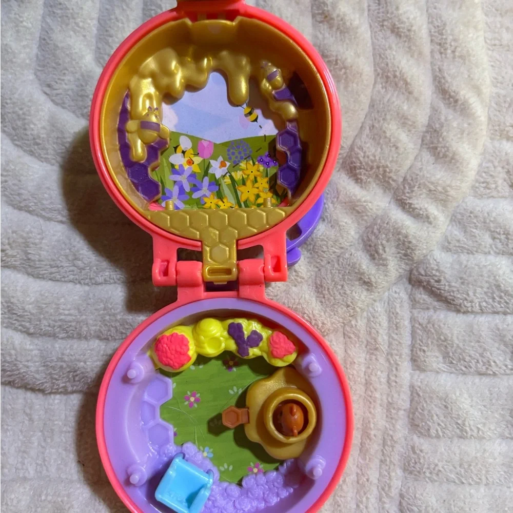 Unicorn Colorful Pat Light an Polly pocket set